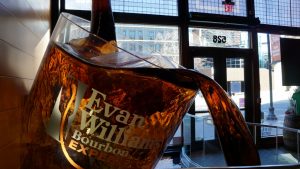Evan Williams Bourbon Experience - 1,500 Gallon Rocks Glass