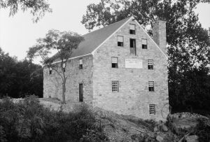 George Washington's Grist Mill - Rebuilt on its original foundation in 1932