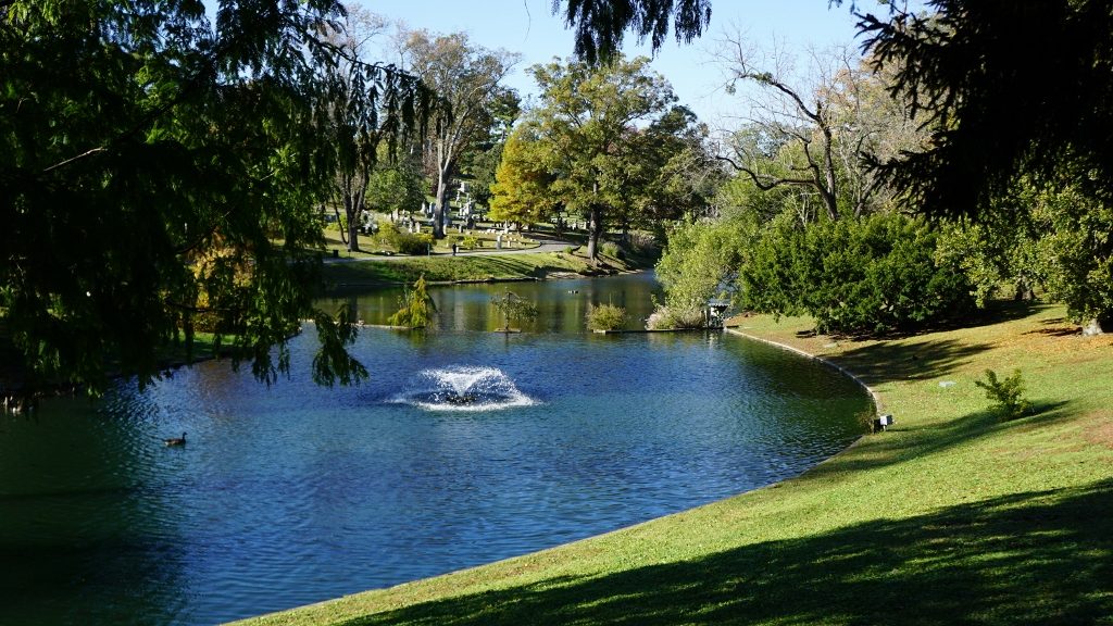 Cave Hill Cemetery - The Lake