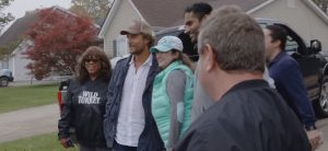 Wild Turkey Bourbon - Matthew McConaughey Hands Out 4,500 Turkeys to Residents of Lawrenceburg, KY