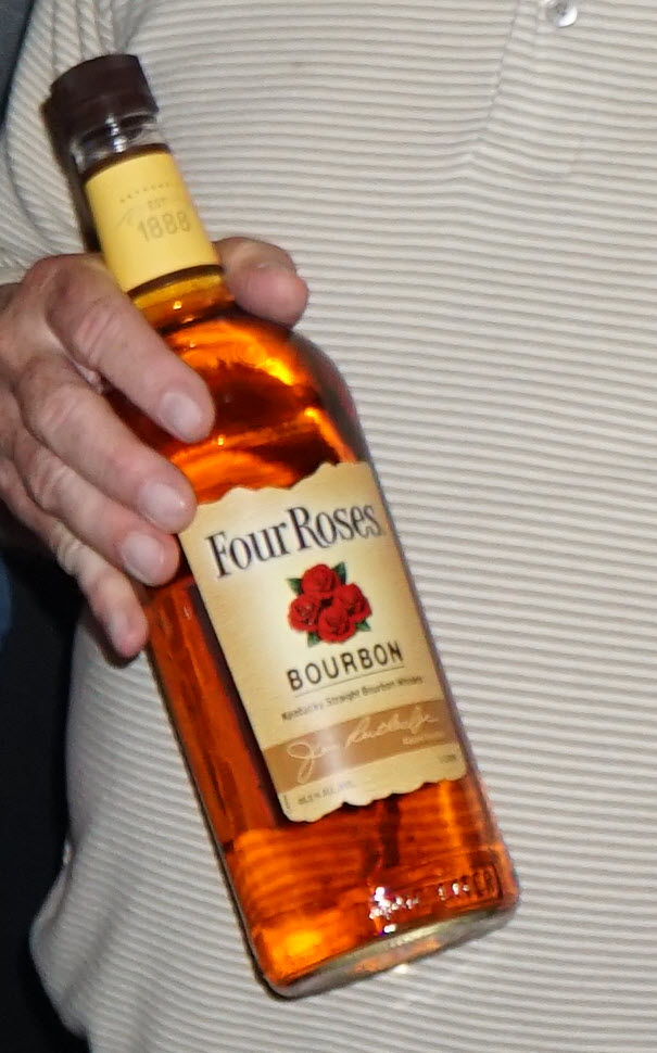 Four Roses Distillery - Four Roses Bourbon Yellow Label
