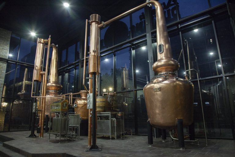 Dueling Barrels Brewery & Distillery - Vendome Copper & Brass Works ...