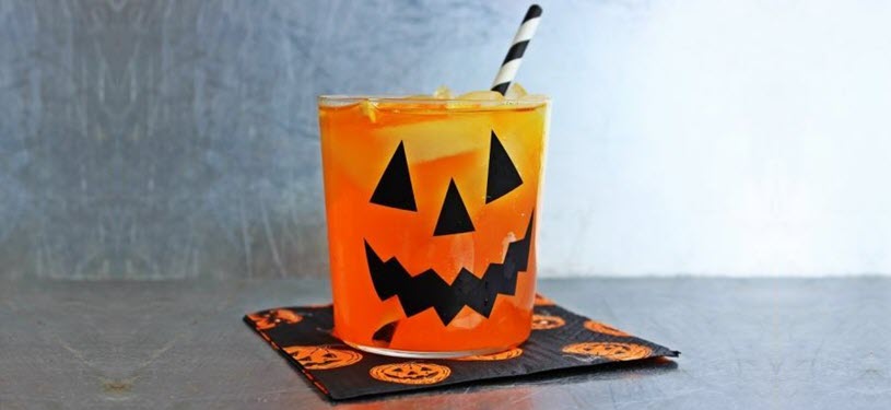 How to Make a Halloween Bourbon Creamsicle Cocktail