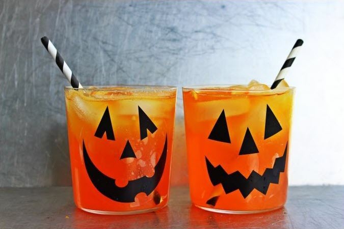 How to Make a Halloween Bourbon Creamsicle Cocktail