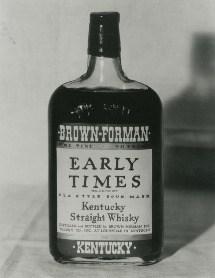 Early Times Kentucky Straight Bourbon Whisky - Vintage Bottle