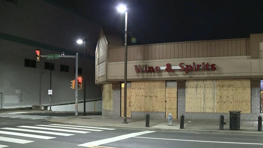 Pennsylvania Wine & Spirits - State Run Liquor Stores are Closed and Boarded up in PA
