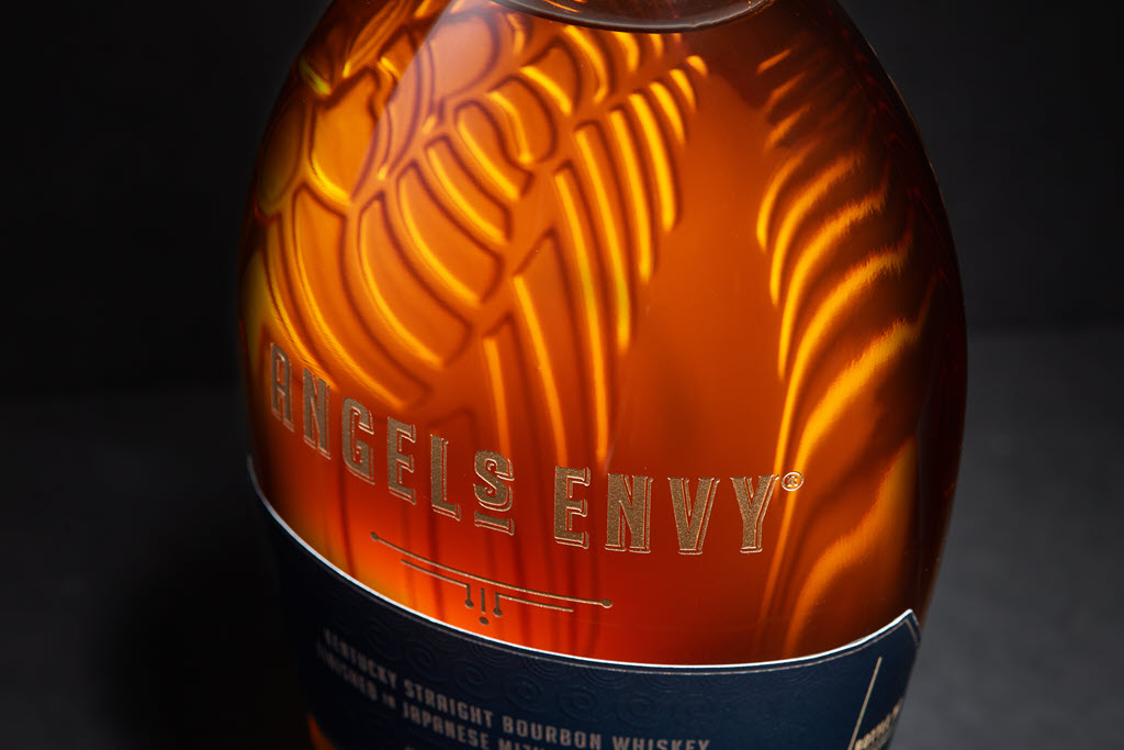Angel's Envy Distillery - Angel's Envy Kentucky Straight Bourbon Whiskey Finished in Japanese Mizunara Oak Casks, Bottle Top