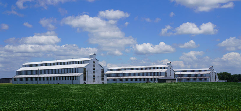 T.W Samuels Distillery - Bourbon Rickhouse, Now home to Heaven Hill and Maker's Mark Bourbon