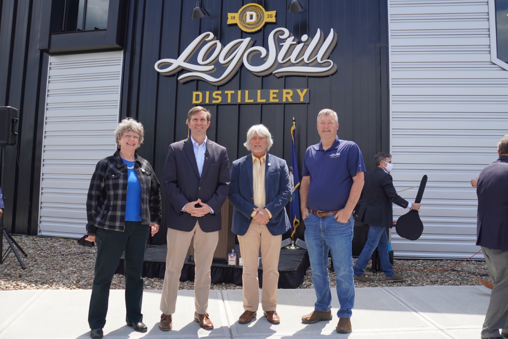 Log Still Distillery - Lynne Dant, Gov. Andy Beshear, J.W. Wally Dant, Charles Dant