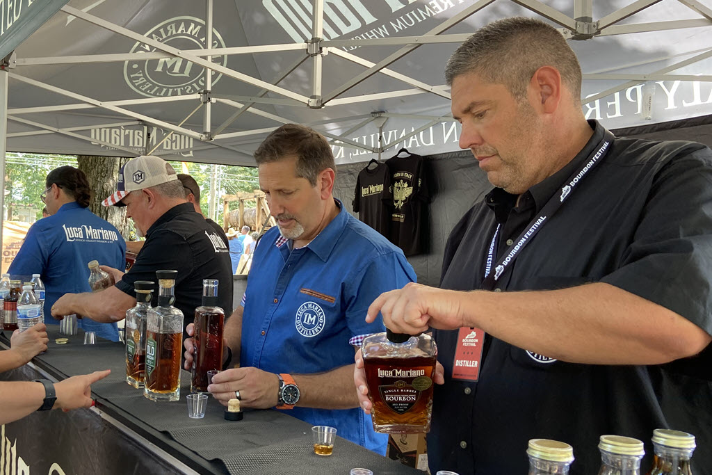 Luca Mariano Distillery - Master Distiller David Phillips Pouring Whiskey at the 2022 Kentucky Bourbon Festival