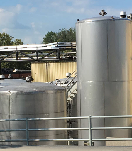 Protectoseal - Series 830 and 7800 Installed on Intermediate Alcohol Storage Tanks