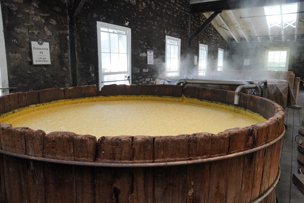 Woodford Reserve Distillery - 7,500 Gallon Cypress Fermentation Tanks Old
