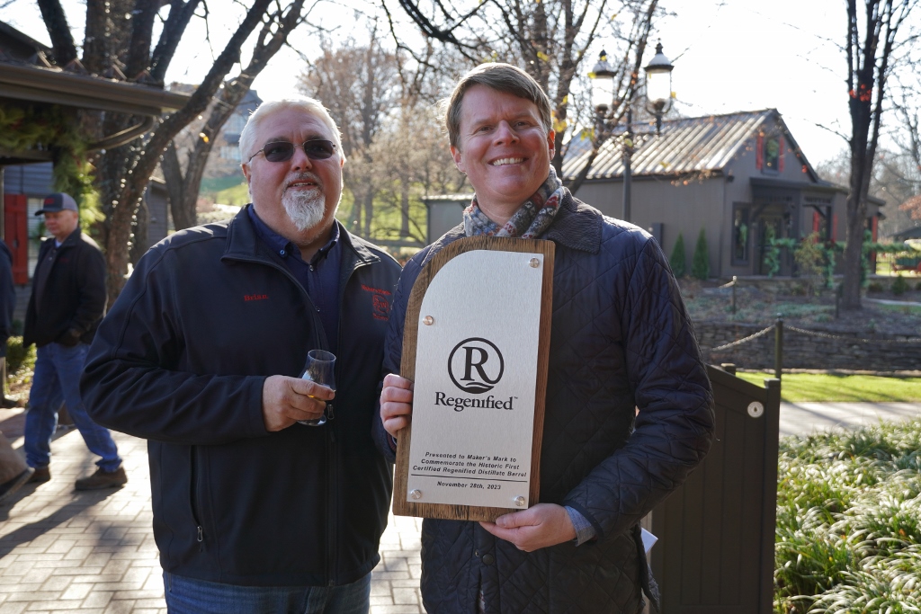 Maker's Mark Distillery - Director of Star Hill Farm Operations Brian Mattingly and 8 Generation Distiller Rob Samuels receive Regenified Plaque Nov 28, 2023