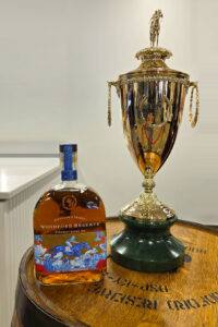 Woodford Reserve Distillery - 2026 Woodford Reserve Kentucky Derby 152 Kentucky Straight Bourbon Whiskey Bottle with Kentucky Derby Trophy