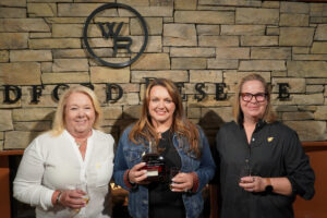 Woodford Reserve Distillery - Monique Delk, Trainer Cherie DeVaux, Daisy Phipps Pulito